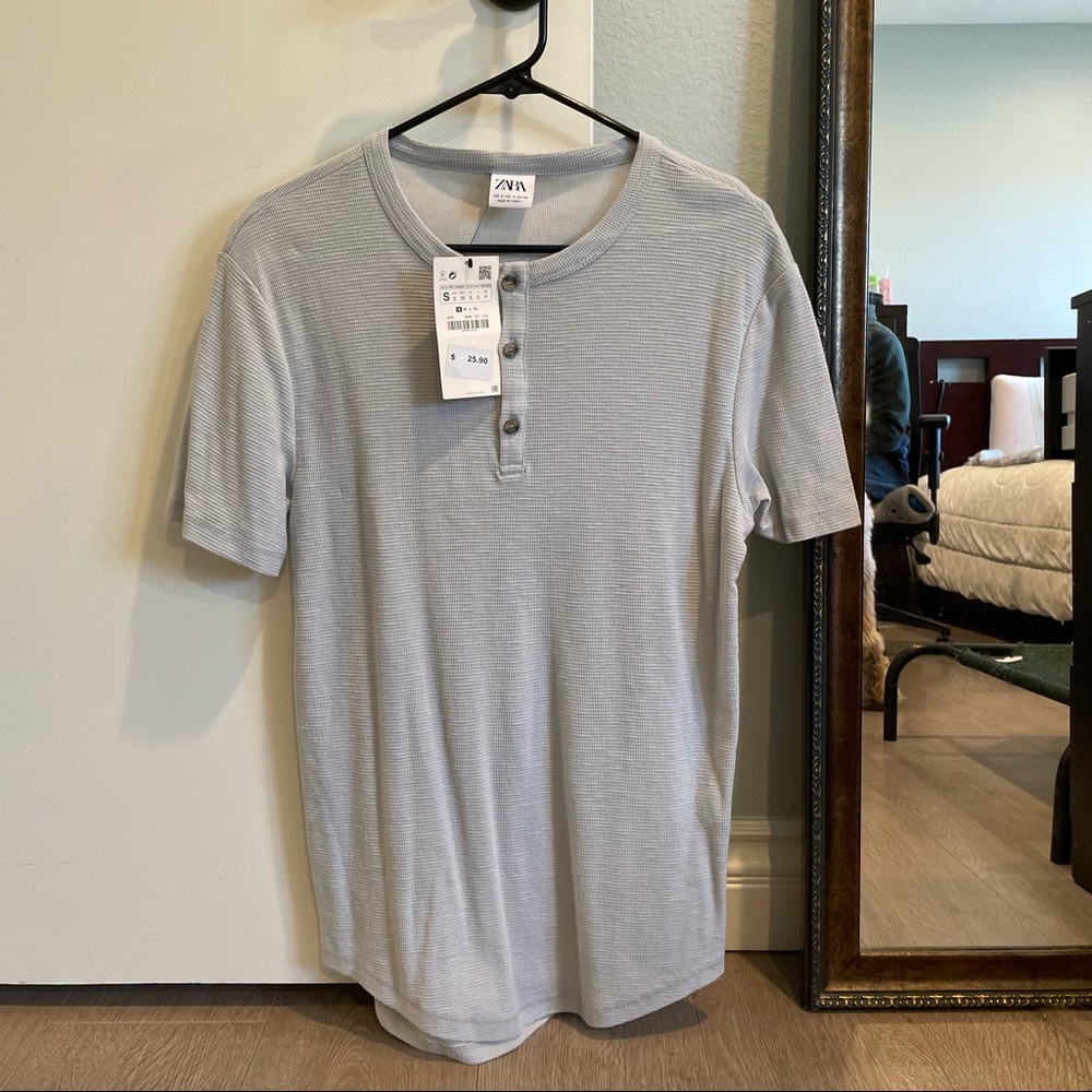 Mens zara blue waffle henley (NWT)
